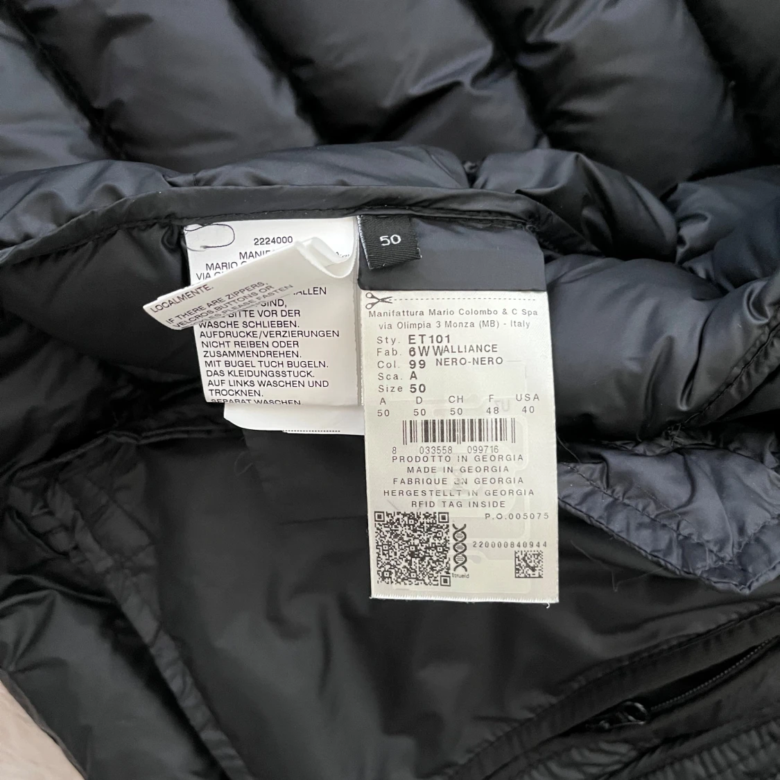 Svart pufferjacka från Colmar - 3