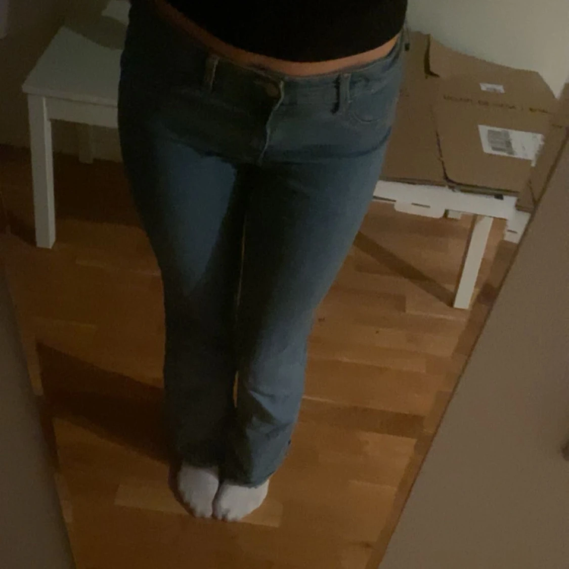 Blå jeans med bootcut - 1