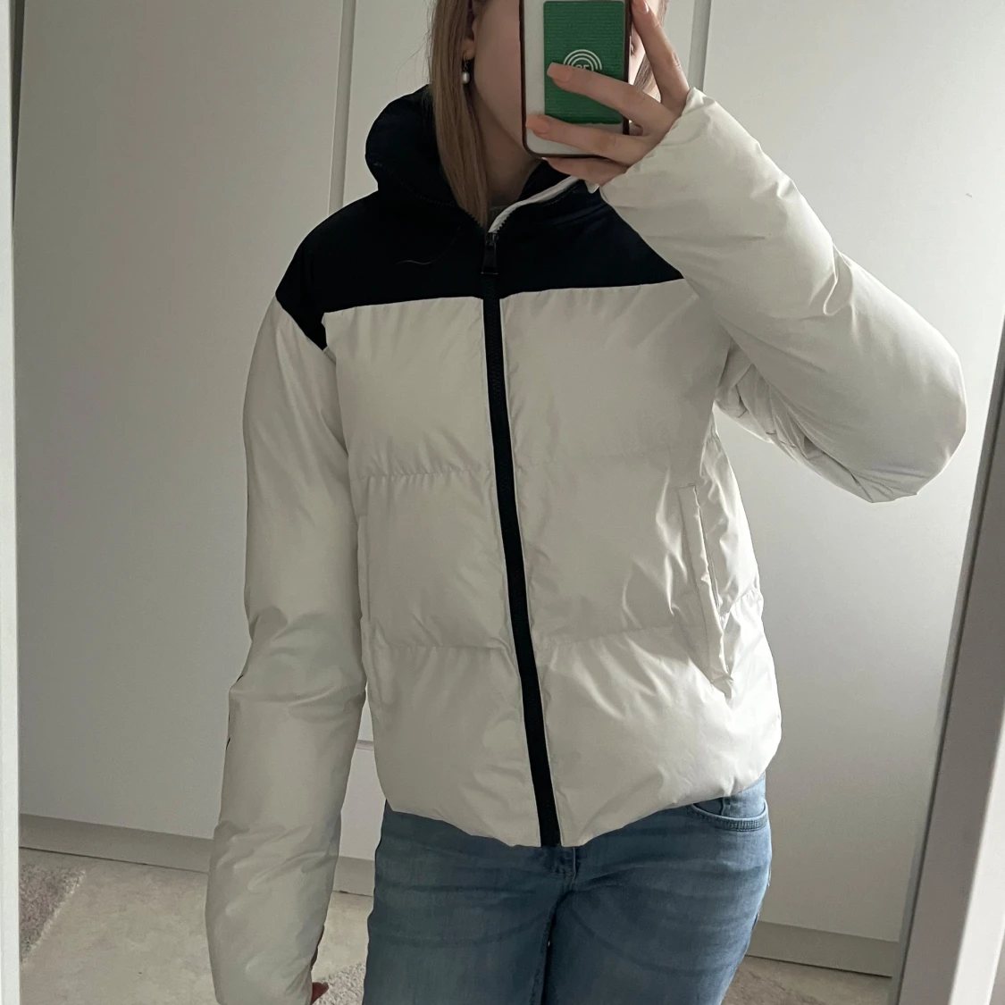 Vit och svart dunjacka från Karl Lagerfeld - 2