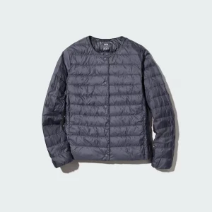 Så fin vårjacka  - Så fin vårjacka och höstjacka från uniqlo i storlek XS som är helt slutsåld på hemsidan! Inga defekter och i så bra skick🥰