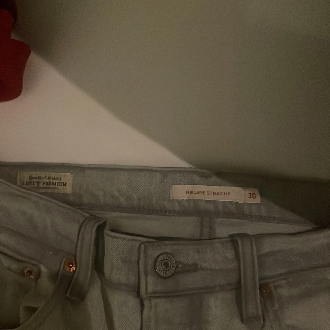 Gråa jeans från Levi's - 92