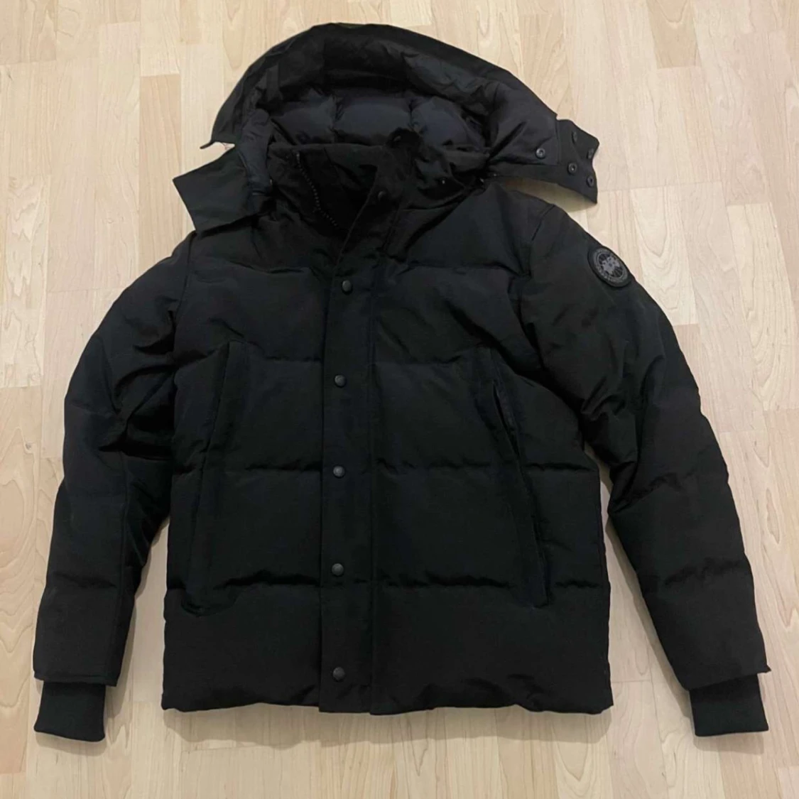 Svart dunjacka från Canada Goose - 91