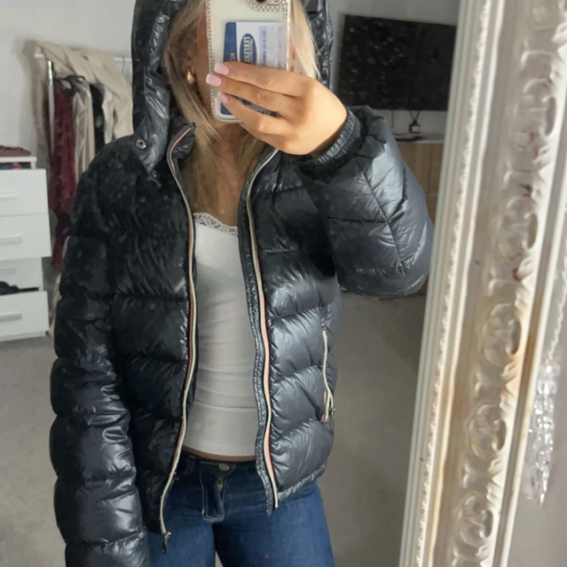 Svart/marinblå dunjacka från Moncler - 90