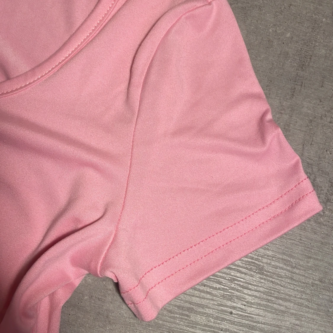 Rosa kortärmad topp från Shein - 92