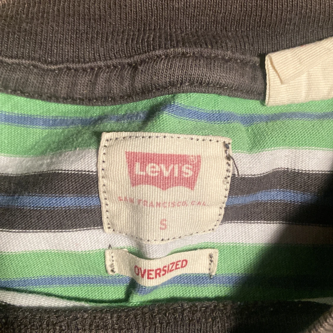Levis randig tröja - 91