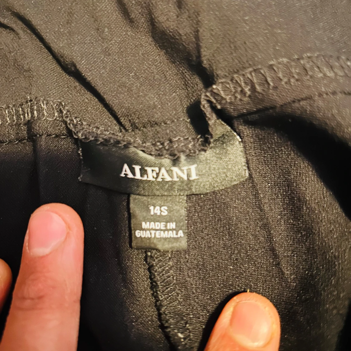 Svarta byxor från Alfani - 91