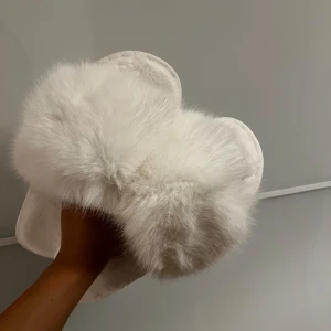 Tofflor - Supersöta o mysiga tofflor i nyskick, aldrig använda!💗