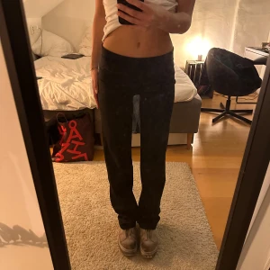 Yoga pants - Säljer dessa byxor då dem inte kommer till användning längre💛