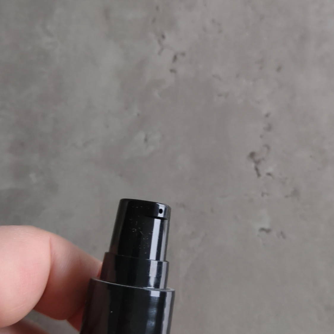 Bare minerals primer - 92