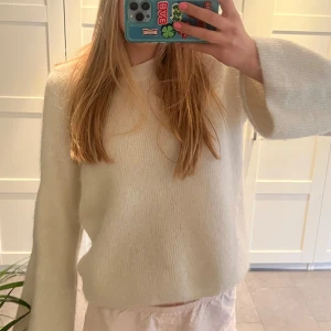 arket tröja - mohair tröja ifrån arket