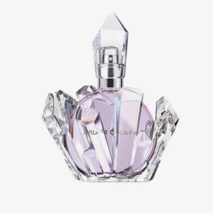 R.E.M Ariana Grande parfym  - Parfym som inte kommer till användning. Mer än hav full. Skriv till mig vid frågor så svarar jag så snabbt jag kan! 💞☺️