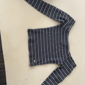 Långärmad tröja - Långärmad tröja bra skick