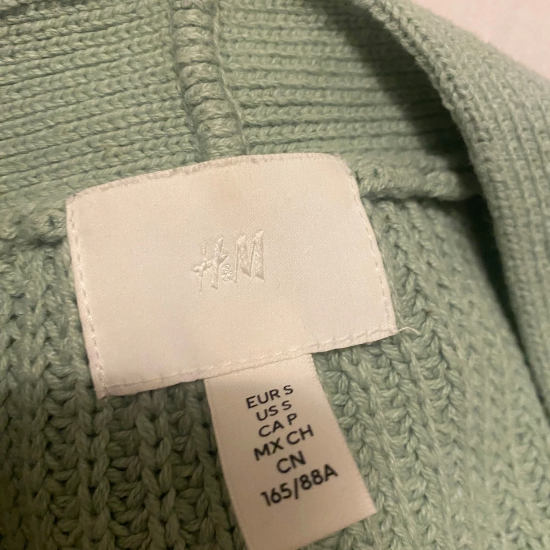 Grön stickad kofta - 93