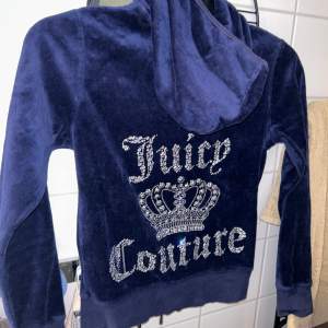 Kofta från juicy couture, endast testad✨ Strl: S Möts upp i 📍Halmstad