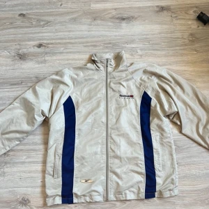 Retro Reebok jacka - Retro jacka från reebok