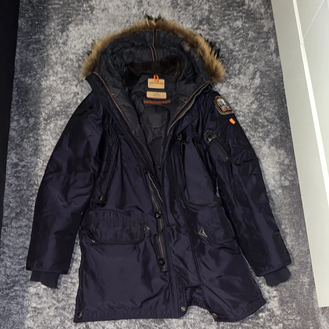 Svart parkajacka från Parajumpers