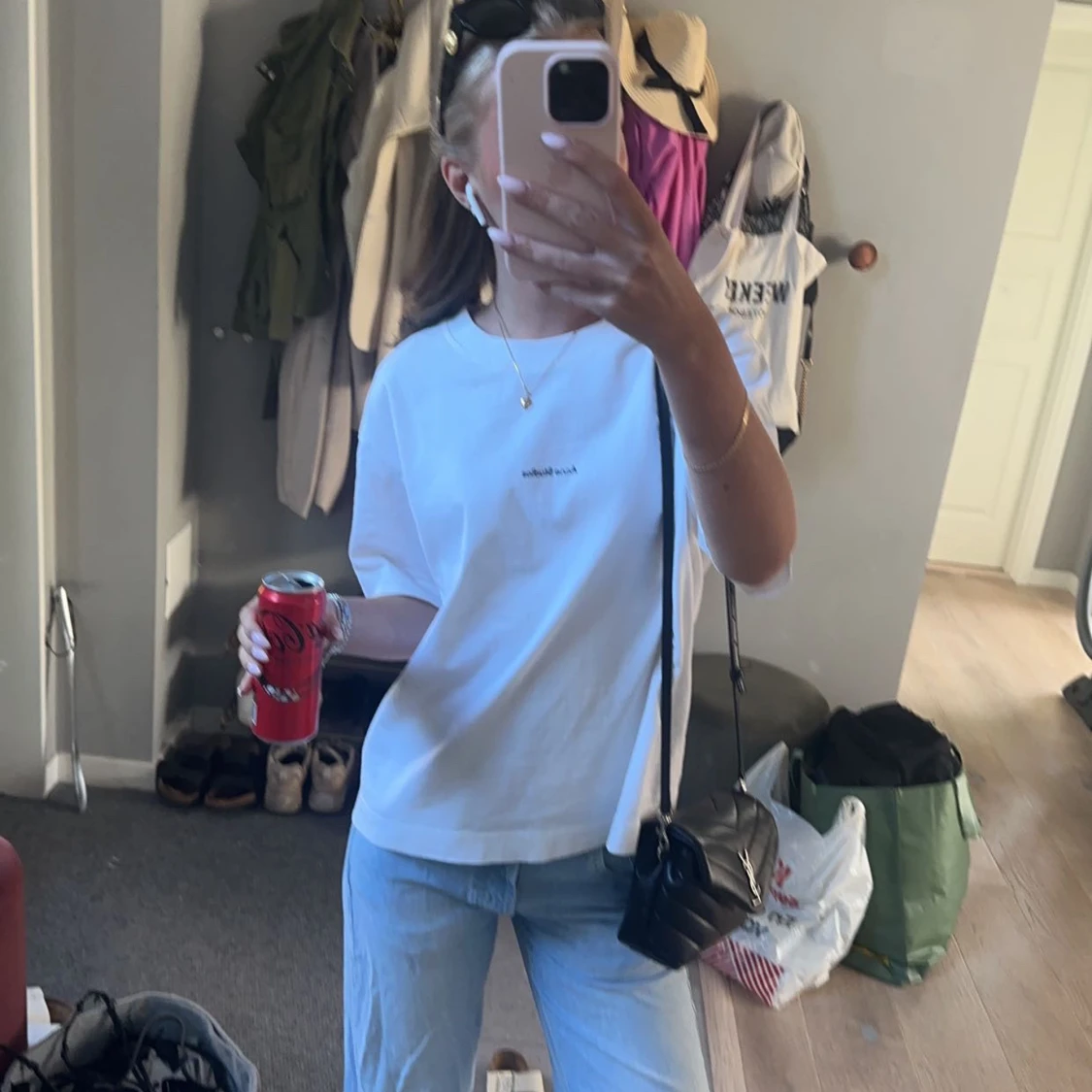 Vit t-shirt från Acne Studios - 1