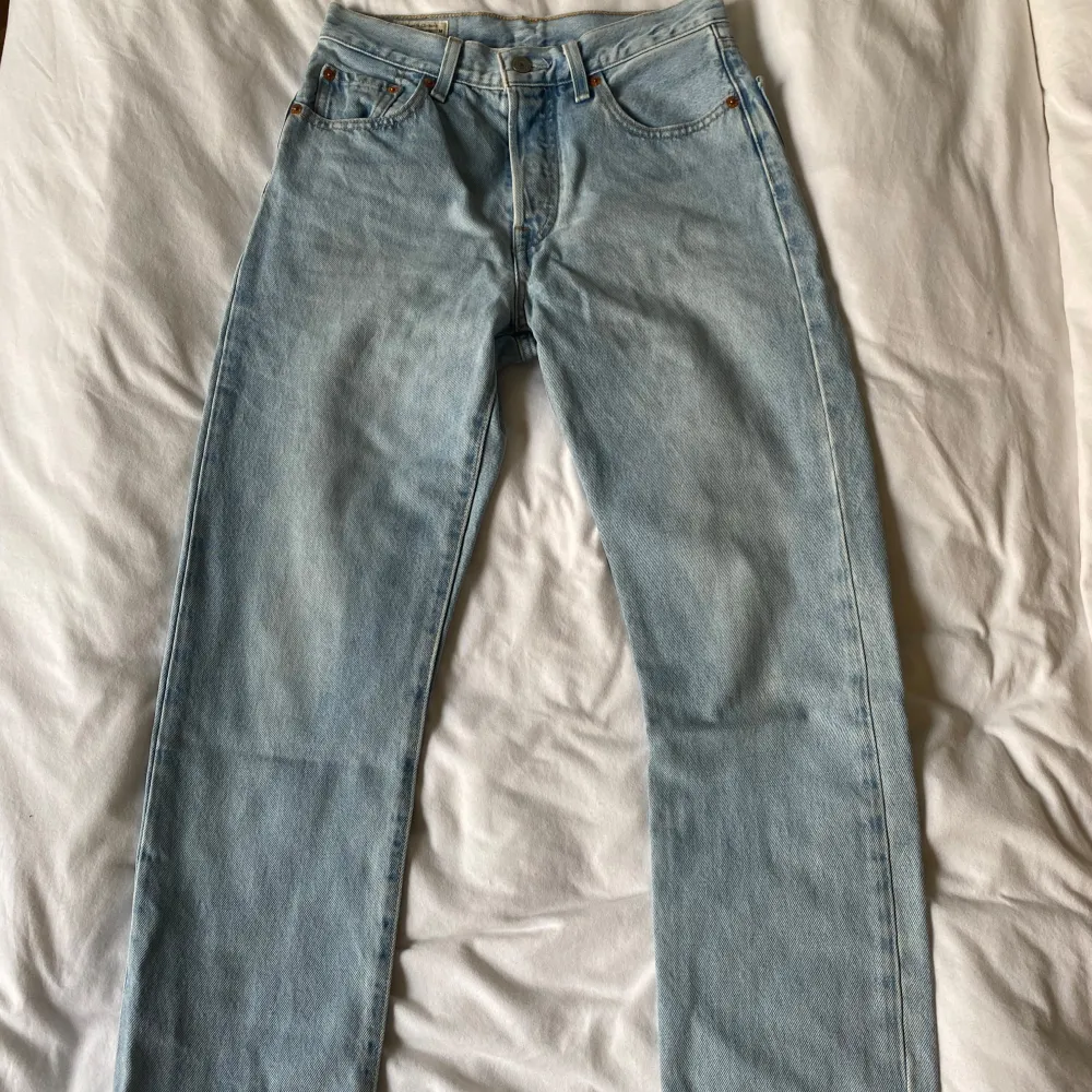 Nyskick W 25 L 28. Jeans & Byxor.