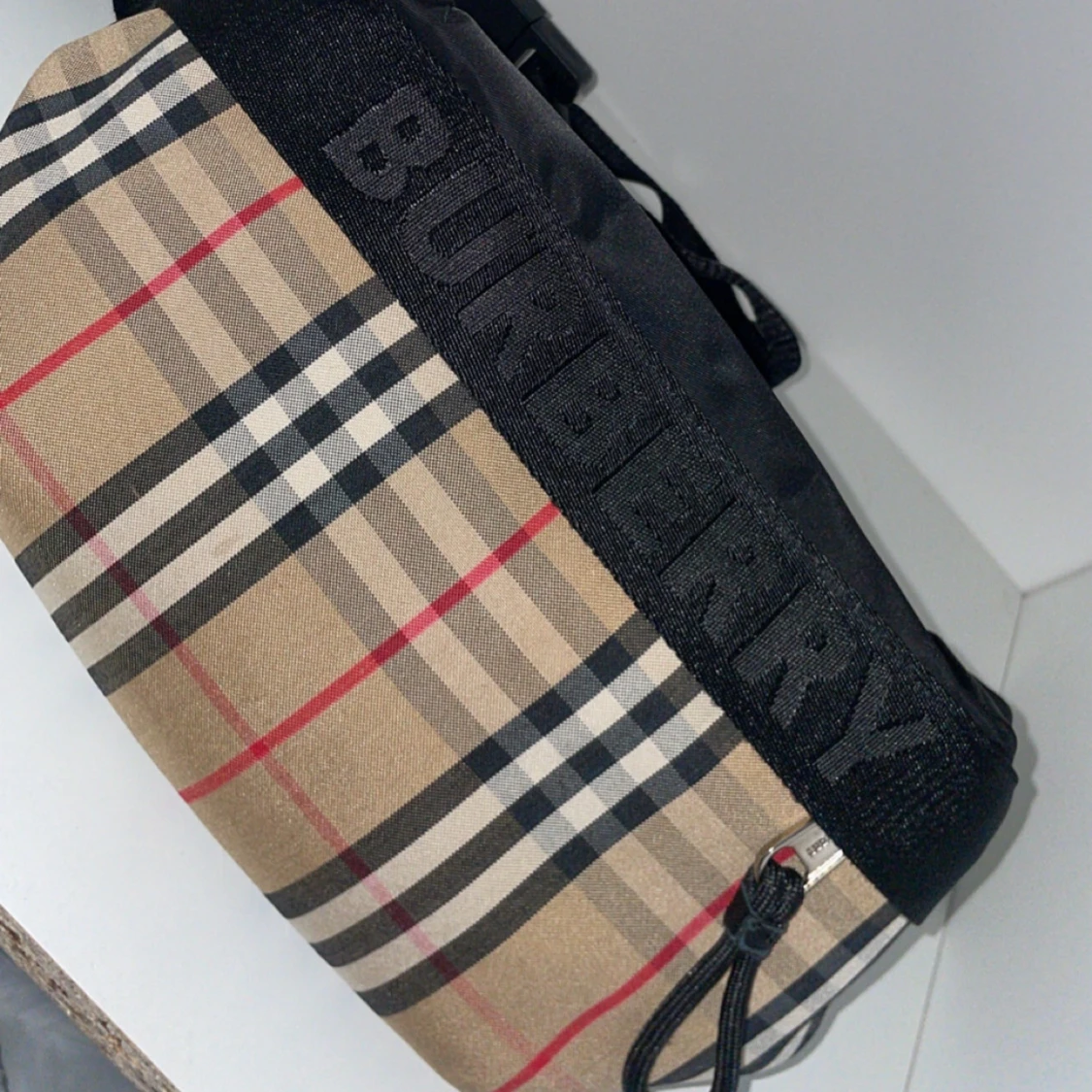 Rutig midjeväska från Burberry - 90