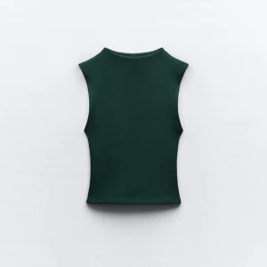 Grön topp zara - Topp från zara som är använd 1 gång❣️