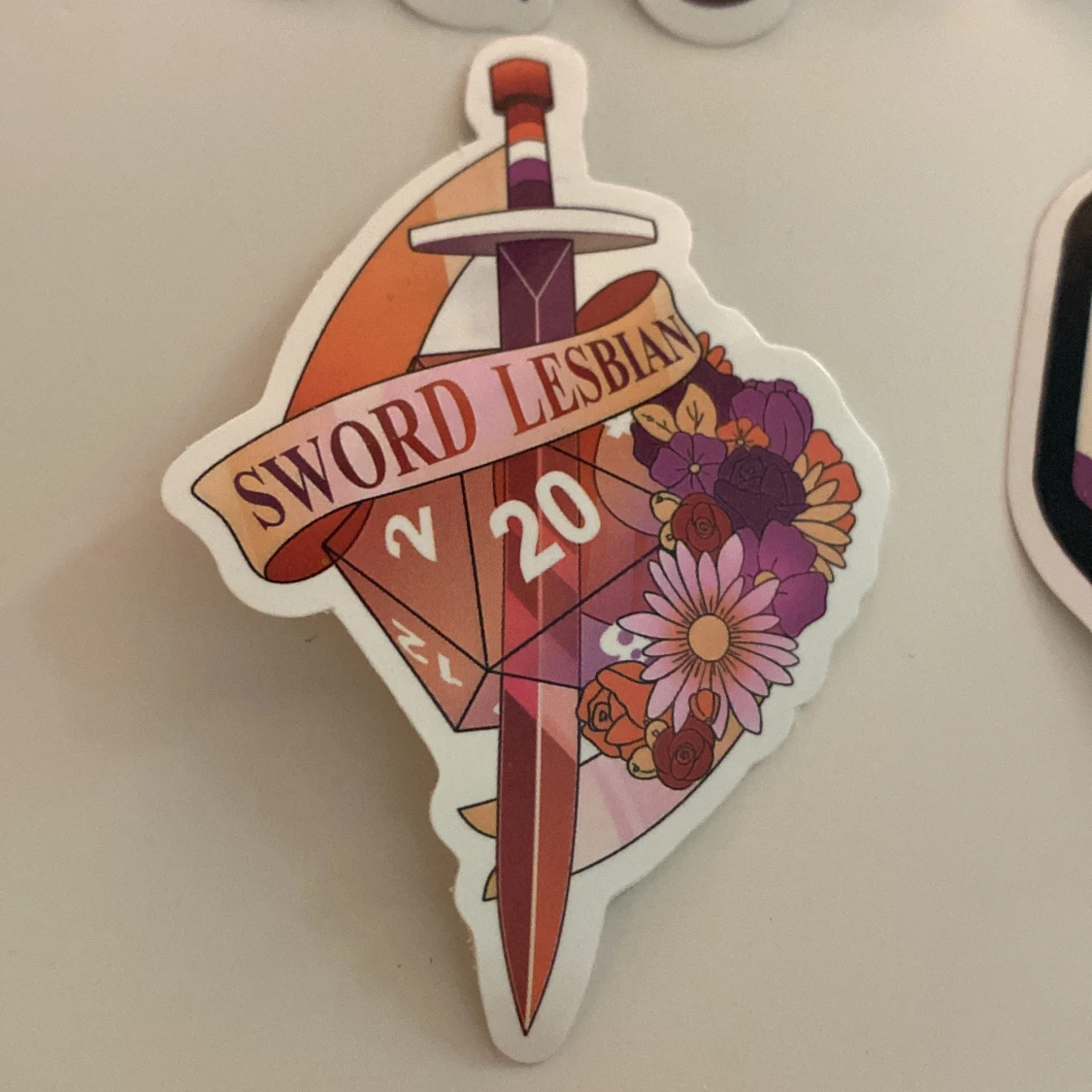 Lesbiska DnD-inspirerade klistermärken - 4