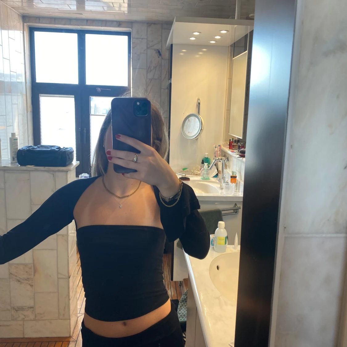 Svart offshoulder topp - 1