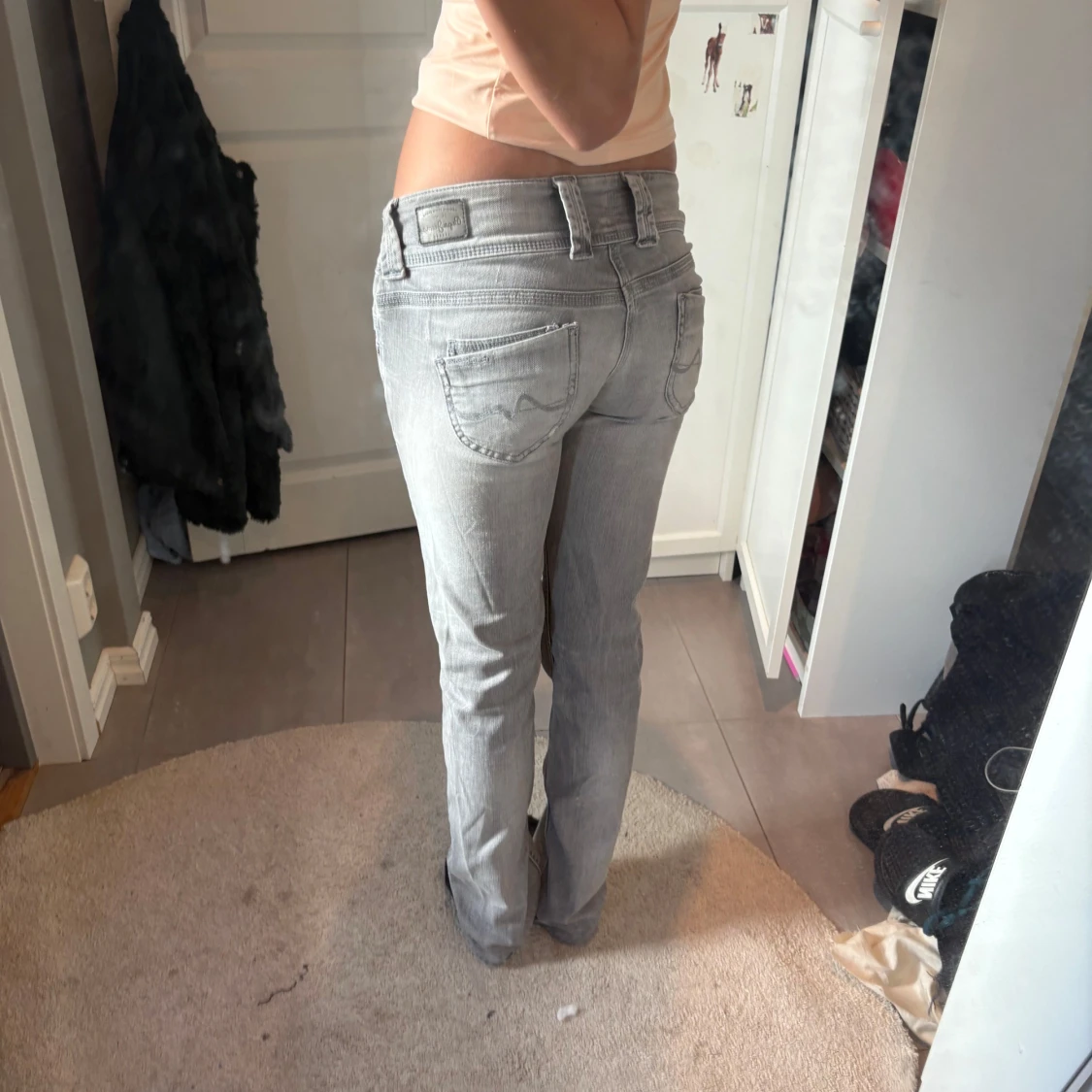 Lågmidjade jeans - 1