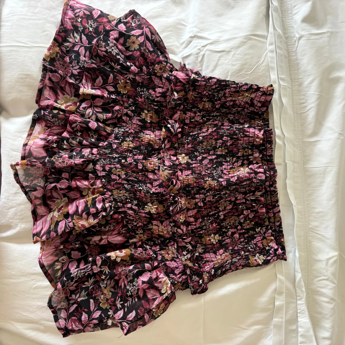 Blommig volangkjol från Neo Noir - 1