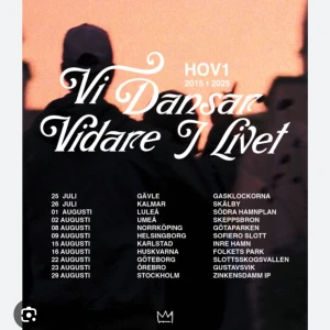 Vi Dansar Vidare I Livet - Hej! Nu säljer jag två hov1 biljetter till konserten 28/9 i Stockholm ! Tyvvär så har jag och min vän fått förhinder att gå på konserten, men vi vill gärna ge några andra möjligheten att gå! Vi har inte kommit fram till ett fast pris, så kom med förslag och en eventuell budgivning💞💞💞