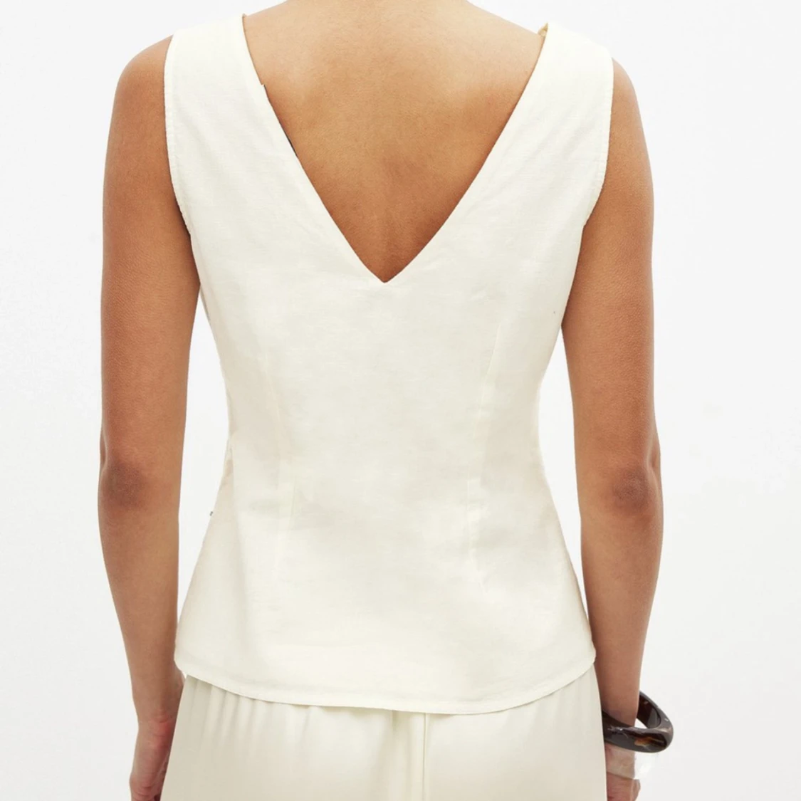 Vit linnetopp med citronbroderi - 2