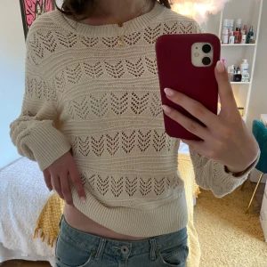 Virkad tröja - Såå himla fin virkad tröja från VILA! Använd kanske 3 gånger och sååå fin till sommaren!❤️