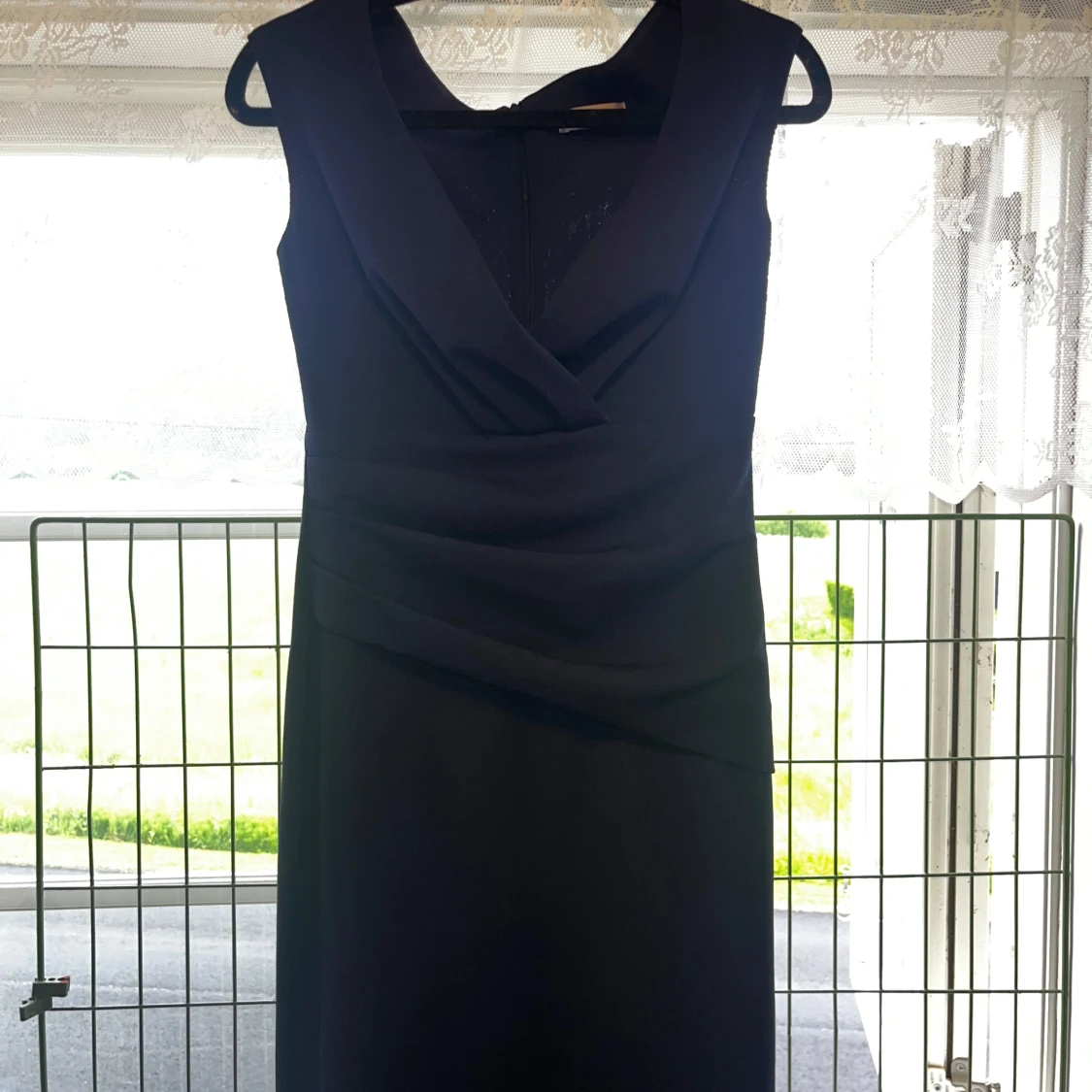 Mörkblå omlottklänning i storlek 36 - 1