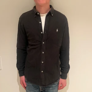 Ralph lauren skjorta - Ralph lauren skjorta | Skick - 9/10 | Size - L | Hör av dig vid minsta fråga eller fundering // RDL