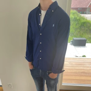 Polo Ralph lauren skjorta  - Säljer nu denna Polo Ralph lauren skjorta, skriv för fler bilder/frågor🙌🏼