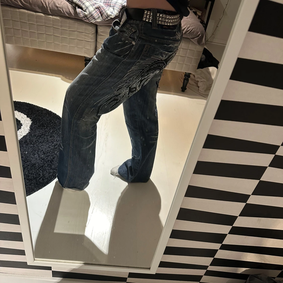 Blå baggy jeans med broderi - 2