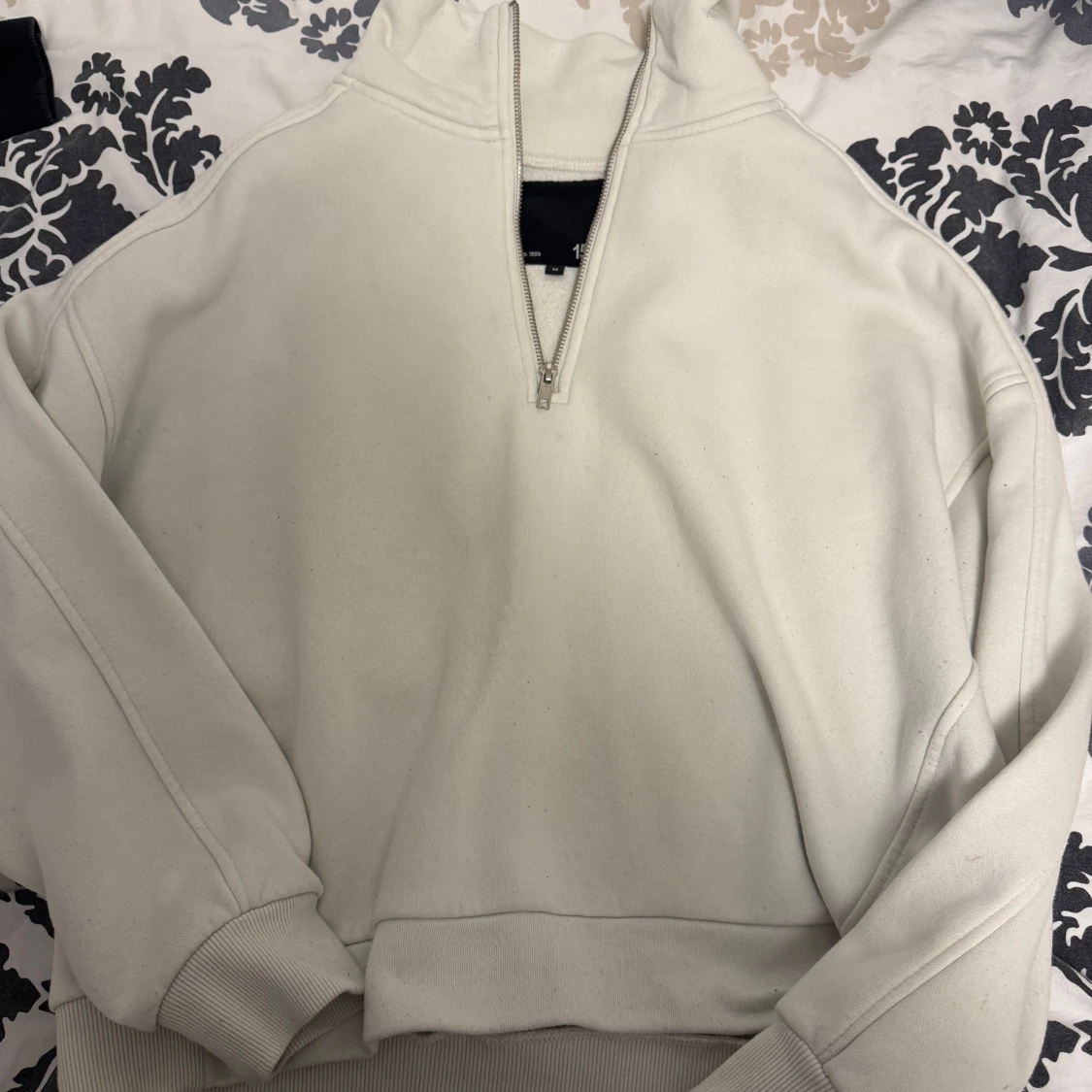 Vit halvzip sweatshirt från 157