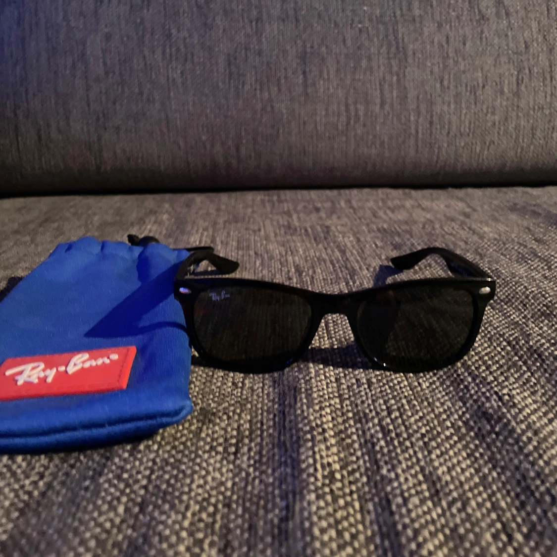 Svarta Wayfarer Ray-Ban - 1