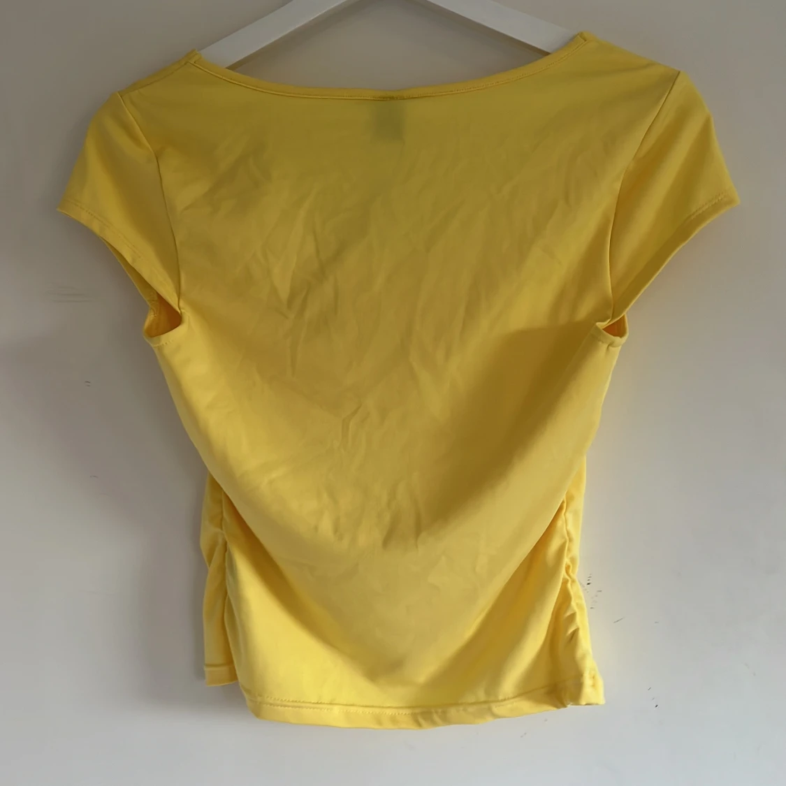 Gul topp från SHEIN - 2