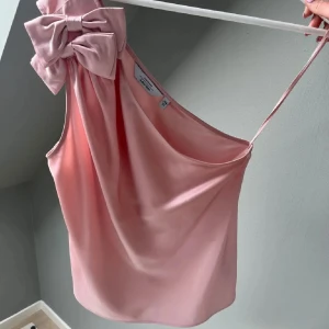 Rosa topp - Rosa topp från &OtherStories