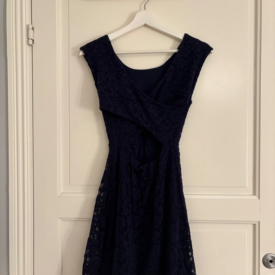 Mörkblå klänning  - 3