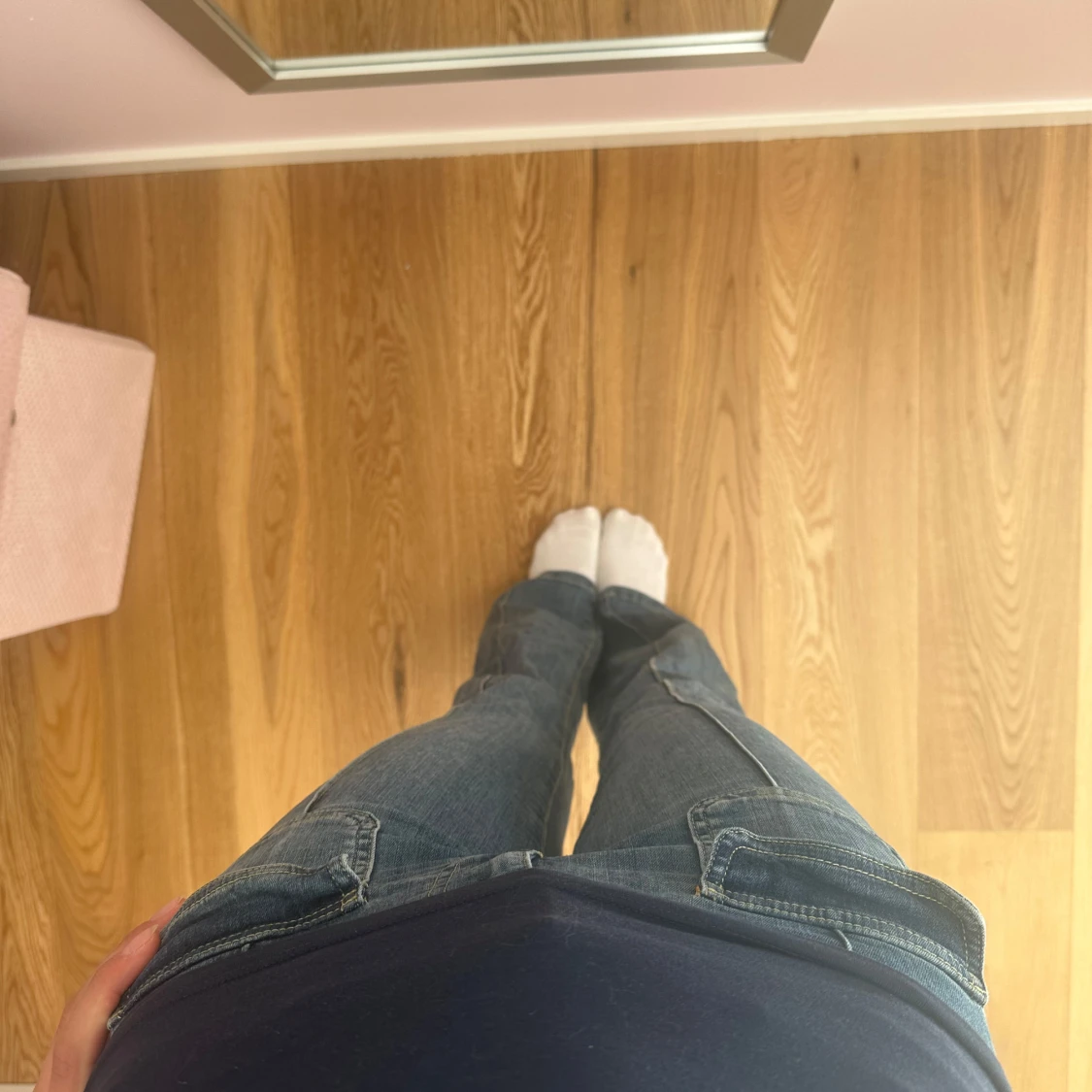 Blå bootcut jeans med fickdetaljer från Nelly  - 2