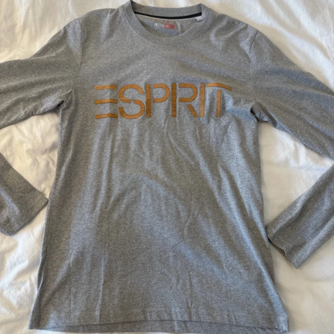 Grå långärmad tröja från Esprit