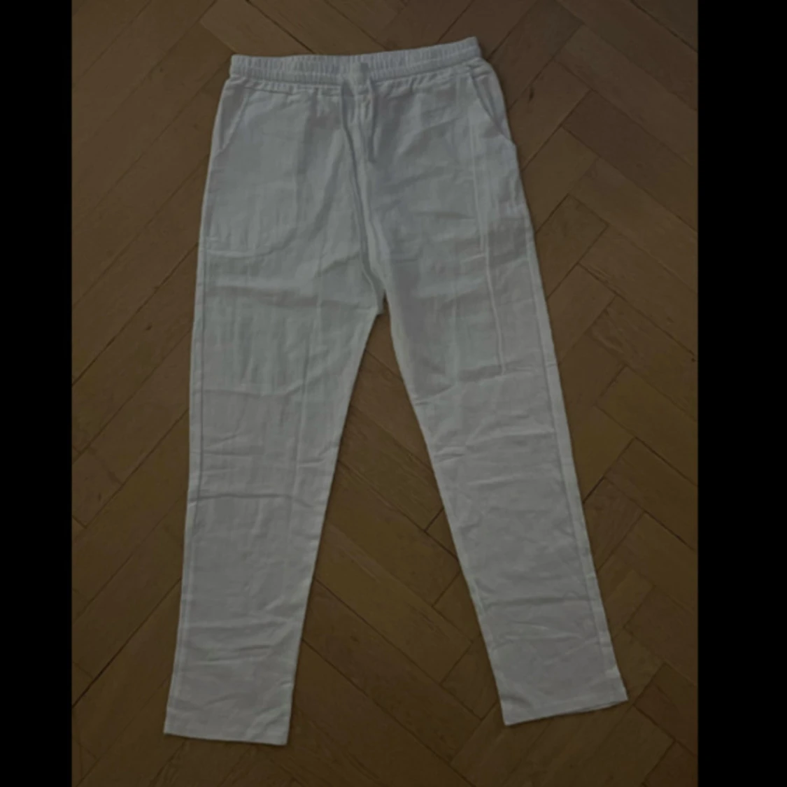 Vita och marinblå linnebyxor - 1