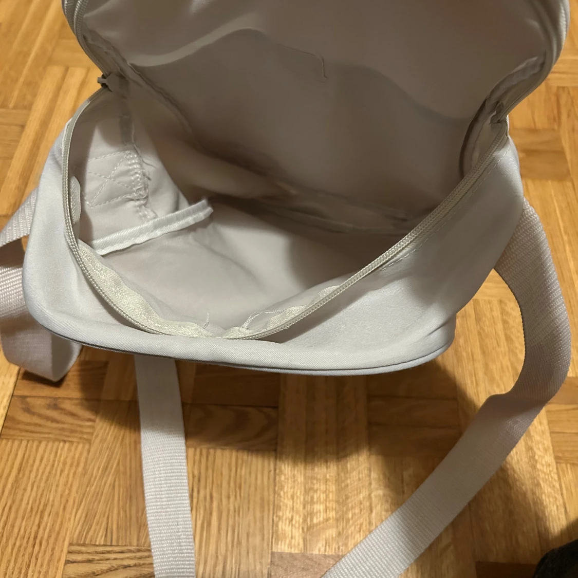 Vit axelväska från Libero - 1