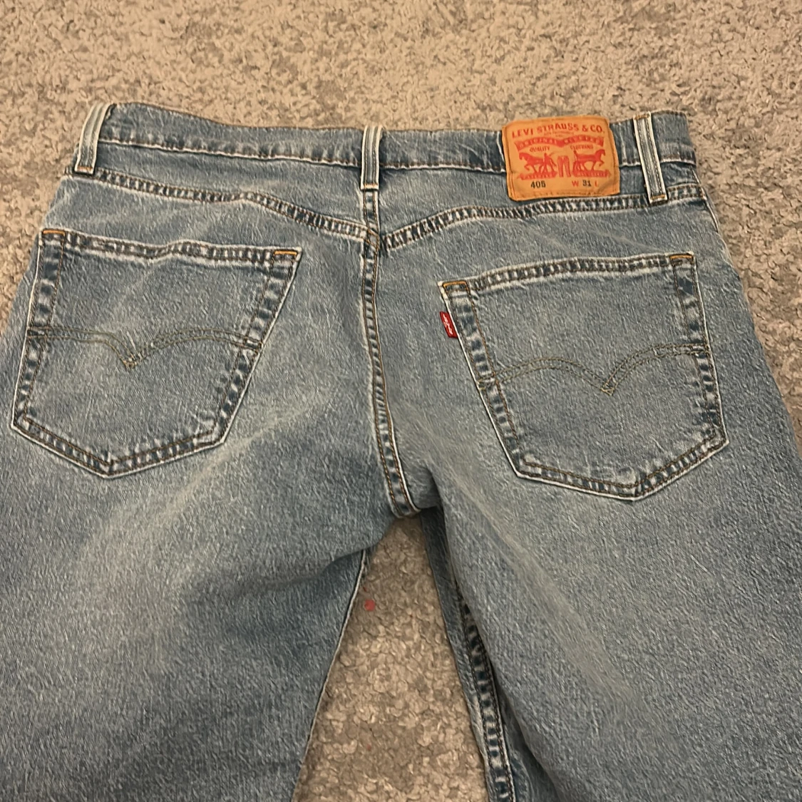 Levi's ljusblå jeansshorts 405 - 2
