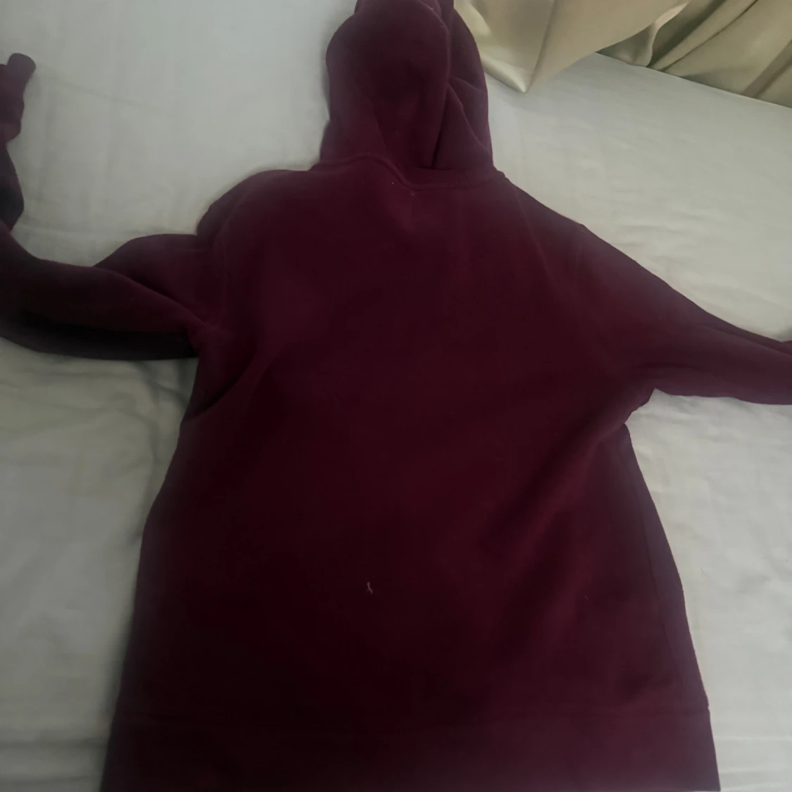 Vinröd hoodie från GAP Kids - 2