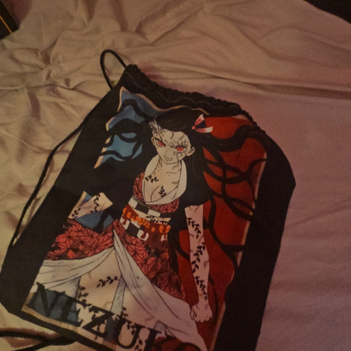 Anime ryggsäck med Nezuko-motiv