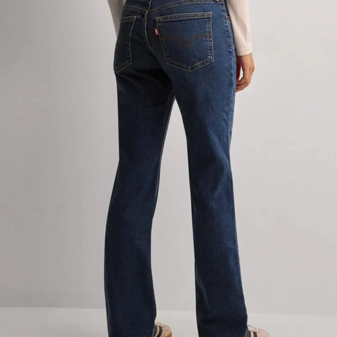 Levis superlow bootcut jeans