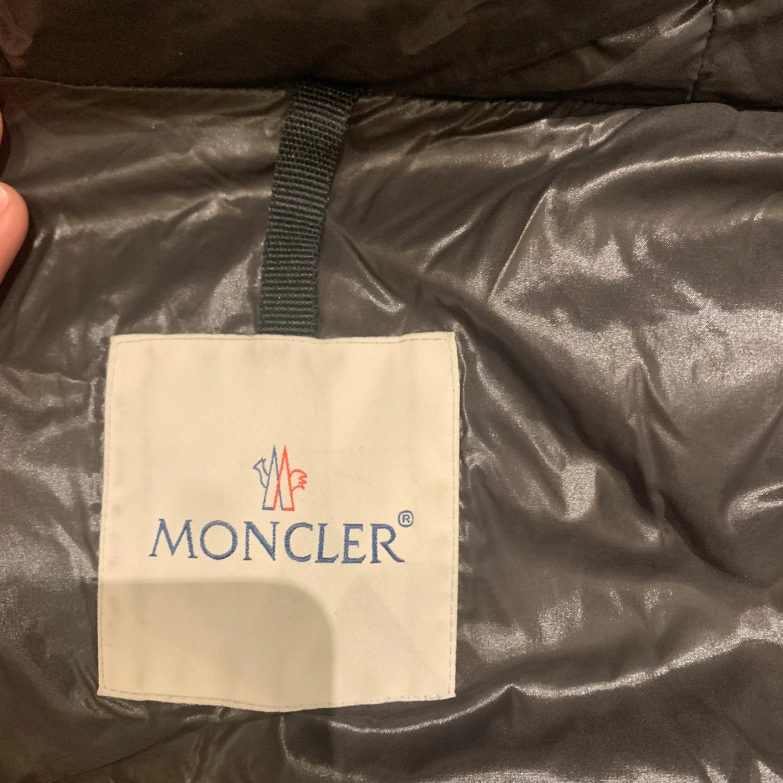 Svart dunjacka från Moncler - 3