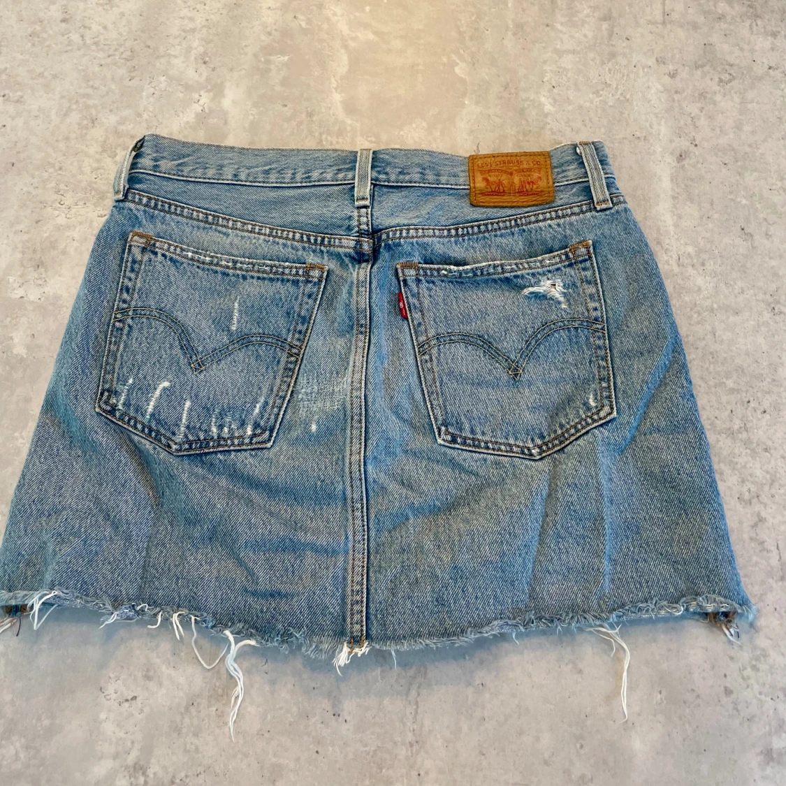 Blå jeanskjol Levi's - 1